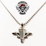 Ocelový náhrdelník s přívěškem Výsadkářský padáček - stříbrný