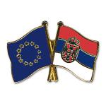Odznak (pins) 22mm vlajka EÚ + Srbsko - farebný