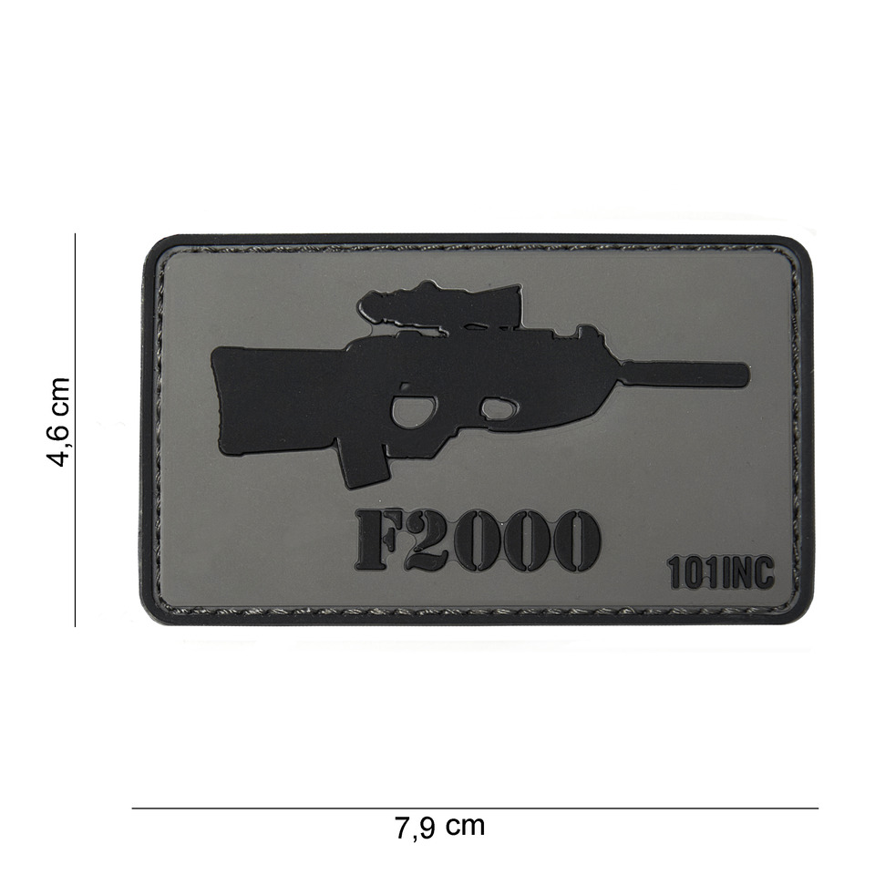 Gumová nášivka 101 Inc zbraň F2000 - šedá