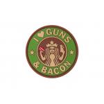 Gumová nášivka Jackets to Go nápis Guns and Bacon - multicam