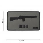 Gumová nášivka 101 Inc zbraň M14 - sivá