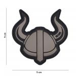 Gumová nášivka 101 Inc Viking Helmet - sivá