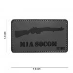 Gumová nášivka 101 Inc zbraň M1A SOCOM - sivá