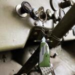 Kľúčenka Fostex Bombardér Spitfire - olivová