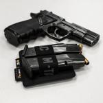 Puzdro na zbraň M-Tac Double Mag Pouch Backed - čierne