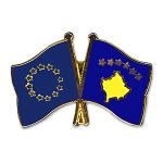 Odznak (pins) 22mm vlajka EU + Kosovo - barevný