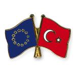 Odznak (pins) 22mm vlajka EÚ + Turecko - farebný