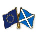 Odznak (pins) 22mm vlajka EÚ + Škótsko - farebný