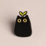 Odznak (pins) Čierna mačka 2,4 x 1,7 cm - čierny