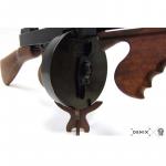 Stojanček drevený na pištoľ Denix 800 - hnedý