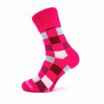 Ponožky unisex spací Boma Kostky - tmavě růžové