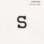 Nášivka nažehlovací písmeno S 4,7 cm - černá-bílá