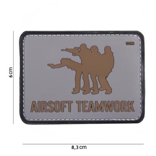 Gumová nášivka 101 Inc nápis Airsoft Teamwork - šedá