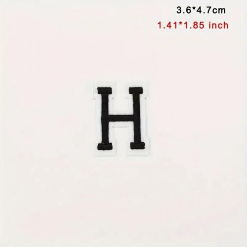 Nášivka nažehľovacie písmeno H 4,7 cm - čierna-biela