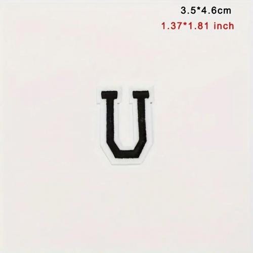 Nášivka nažehlovací písmeno U 4,7 cm - černá-bílá